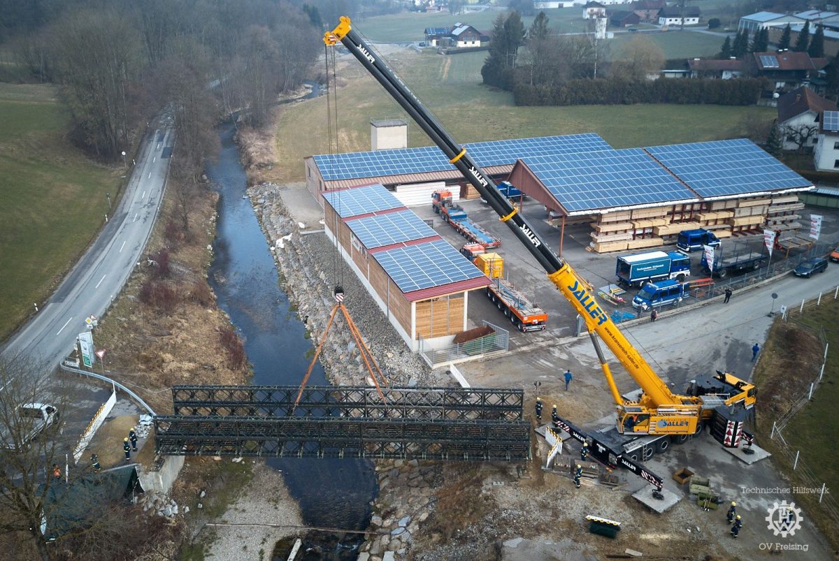 Behelfsbrücke in Zeilarn abgebaut