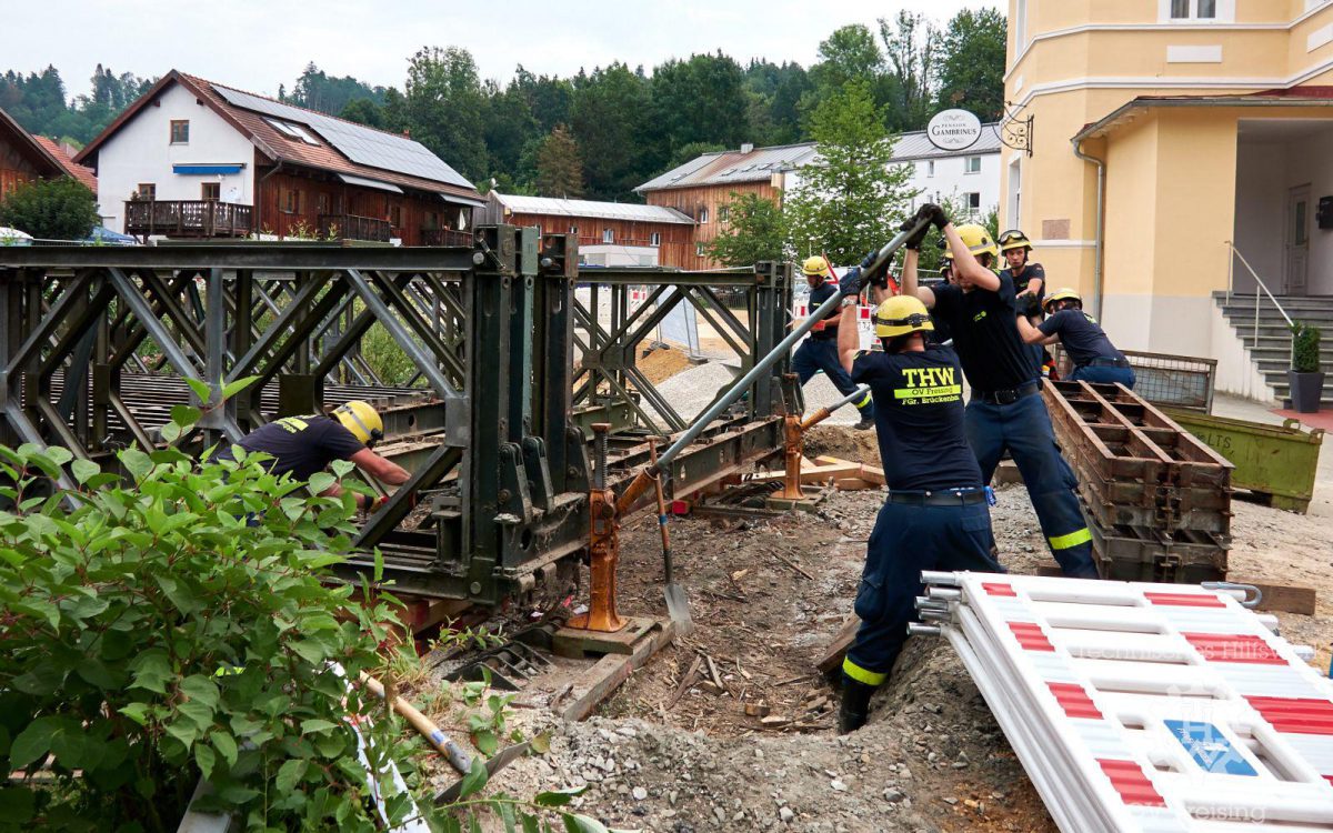 Behelfsbrücke in Bayerisch Haibach nach drei Jahren Standzeit wieder abgebaut