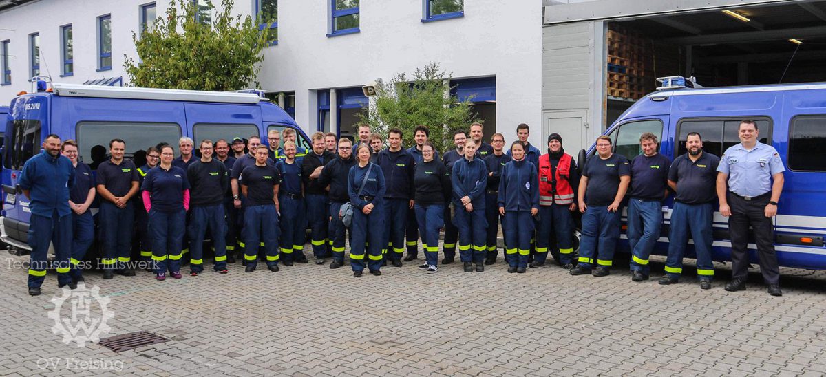 Zwölf bayerische Zugtrupps üben die Führung in Schadenslagen