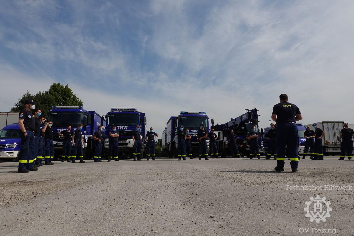 Übung einer Kolonnenfahrt durch drei Landkreise