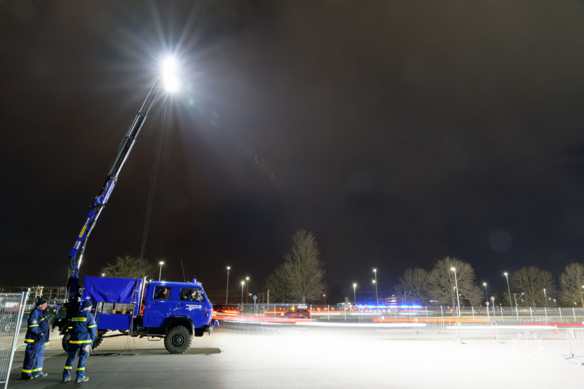 Licht für mehr Sicherheit – THW Freising unterstützt die Münchner Sicherheitskonferenz