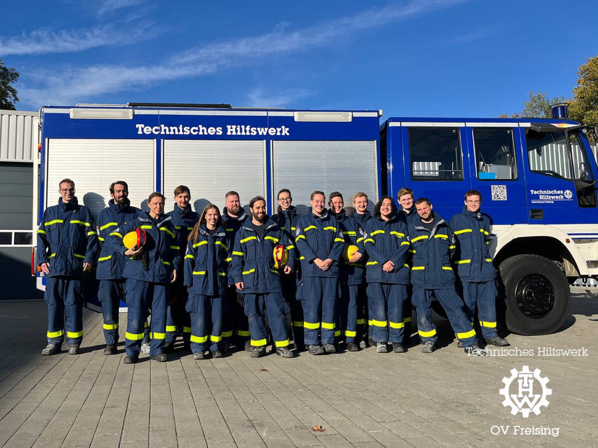 15 neue Einsatzkräfte für das THW Freising