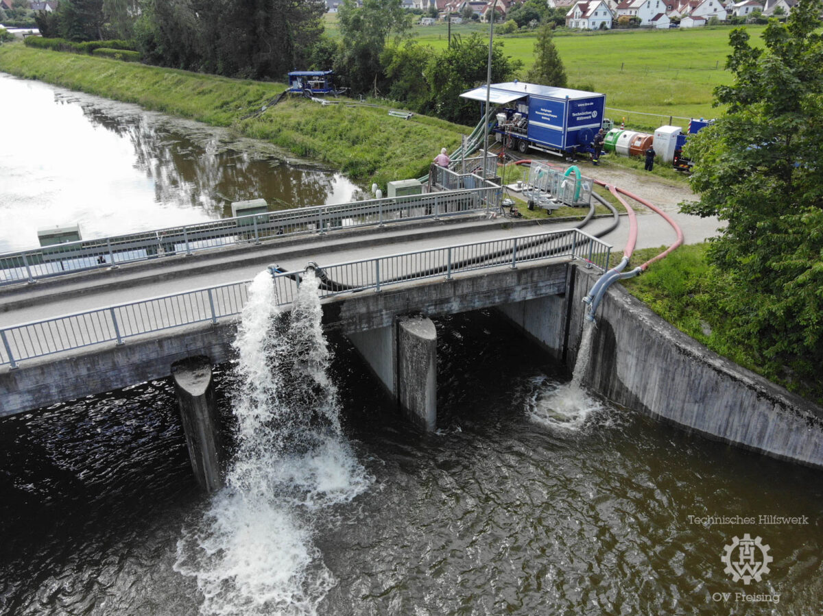 Hochwasserschadenslage fordert mehrtägigen Einsatz mit allen Mitteln und Kräften