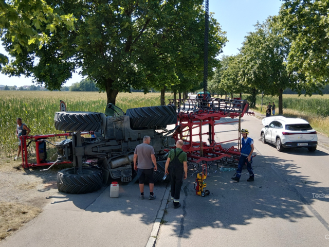Kraneinsatz Verkehrsunfall (1 von 6)
