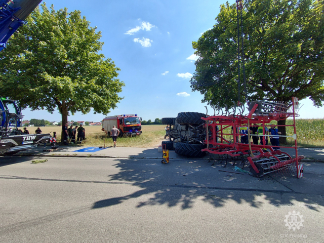 Kraneinsatz Verkehrsunfall (2 von 6)