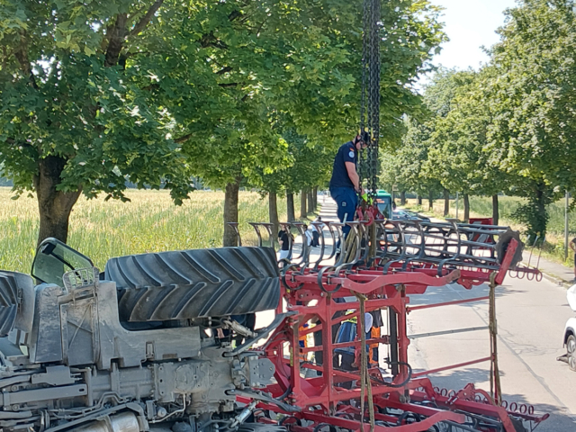 Kraneinsatz Verkehrsunfall (4 von 6)