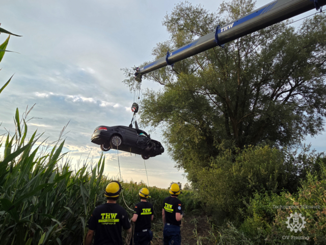 Kraneinsatz Verkehrsunfall (4 von 8)
