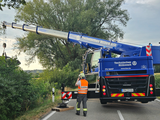Kraneinsatz Verkehrsunfall (5 von 8)